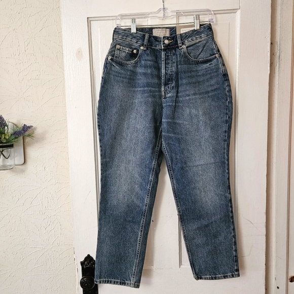 Everlane Denim - Everlane The Curvy 90s Cheeky Straight Crop Jean Women's Size 28
